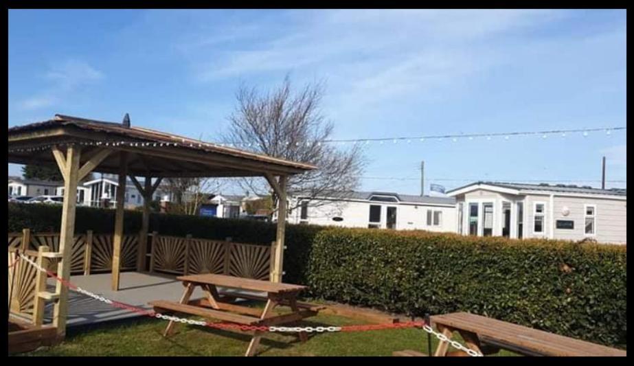 California Cliffs F50 Parkdean Resorts Scratby Exterior photo